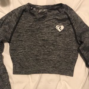 Black Women’s Best Athletic Long Sleeve Crop Top